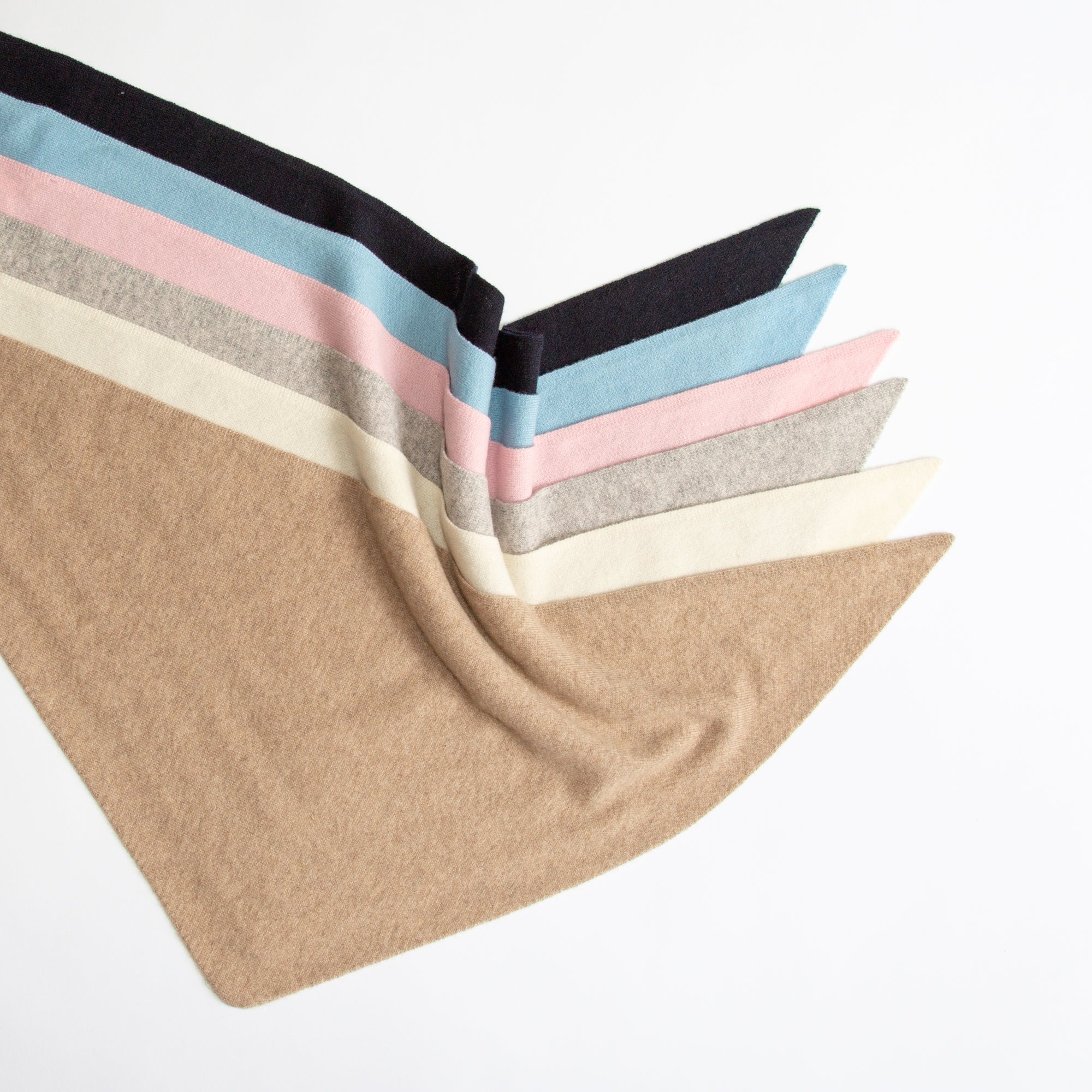 Triangular scarf KIM