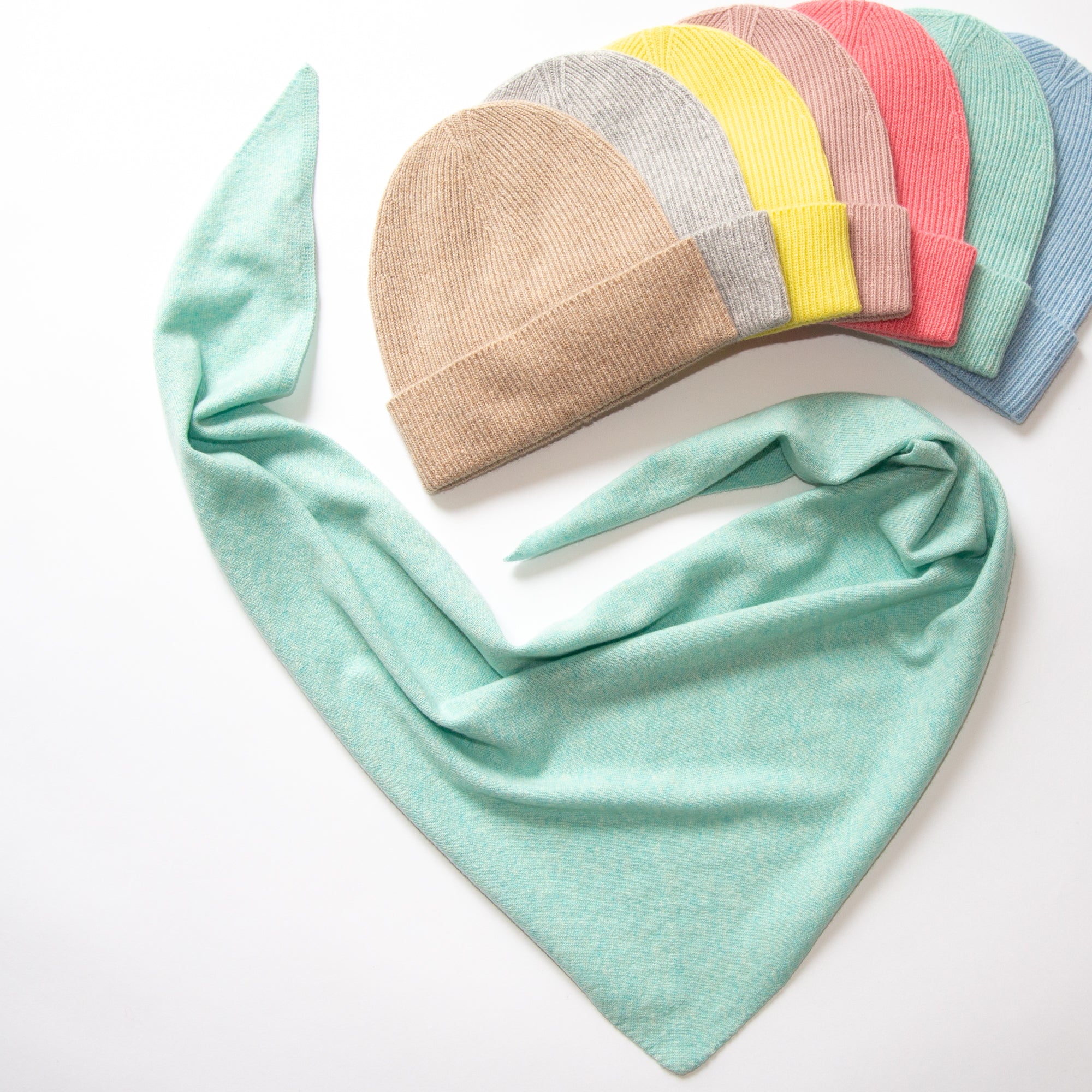 Triangular scarf KIM