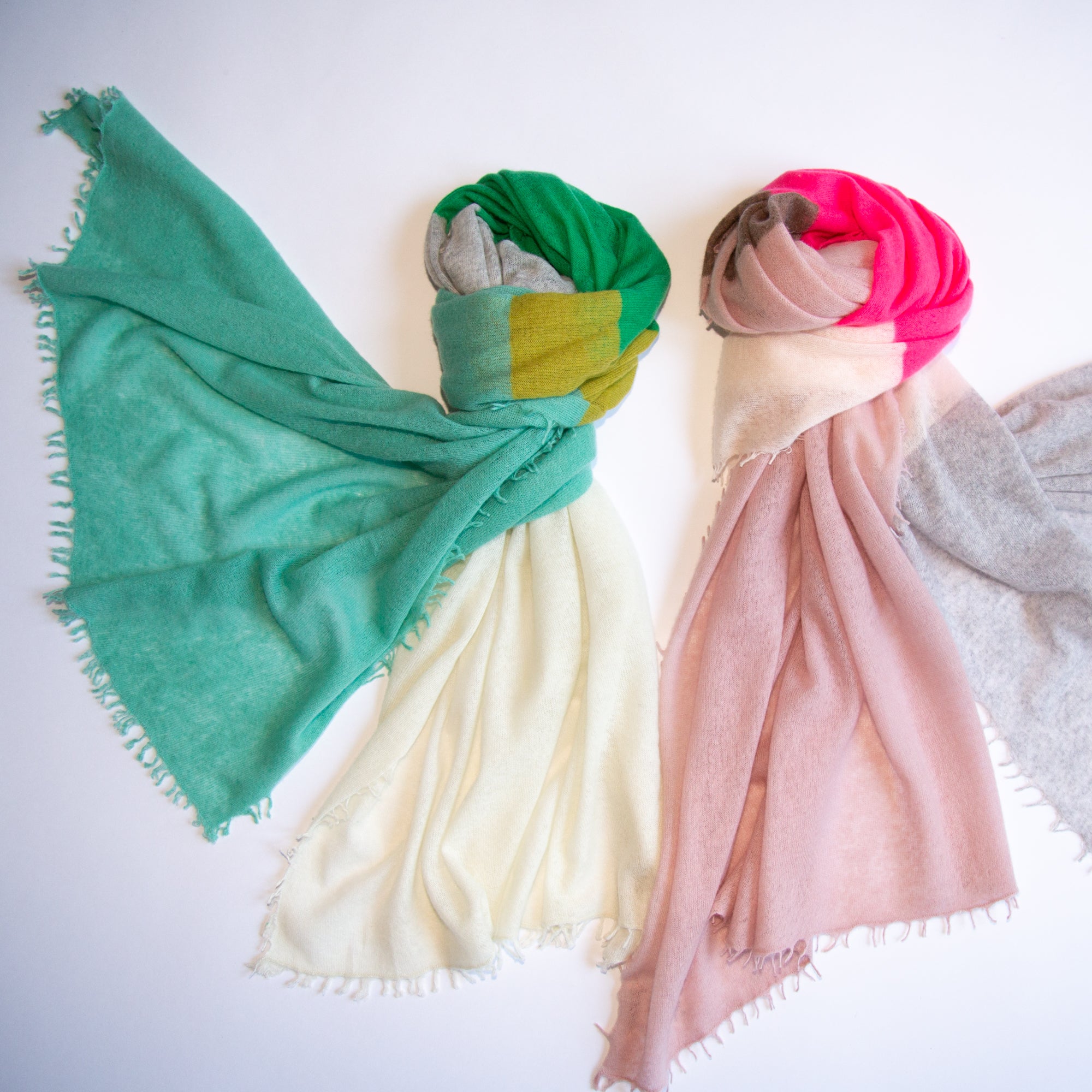 Schal CAMILLE mit Colourblock