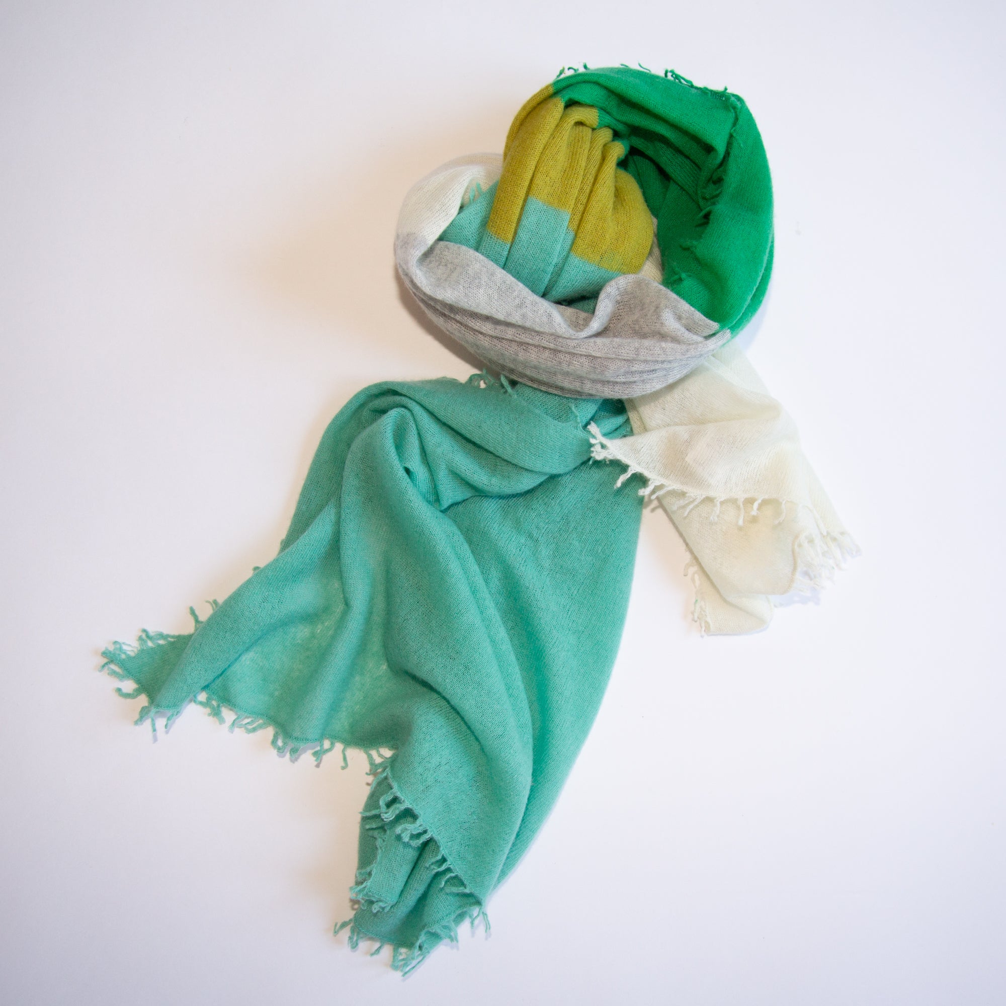 Schal CAMILLE mit Colourblock