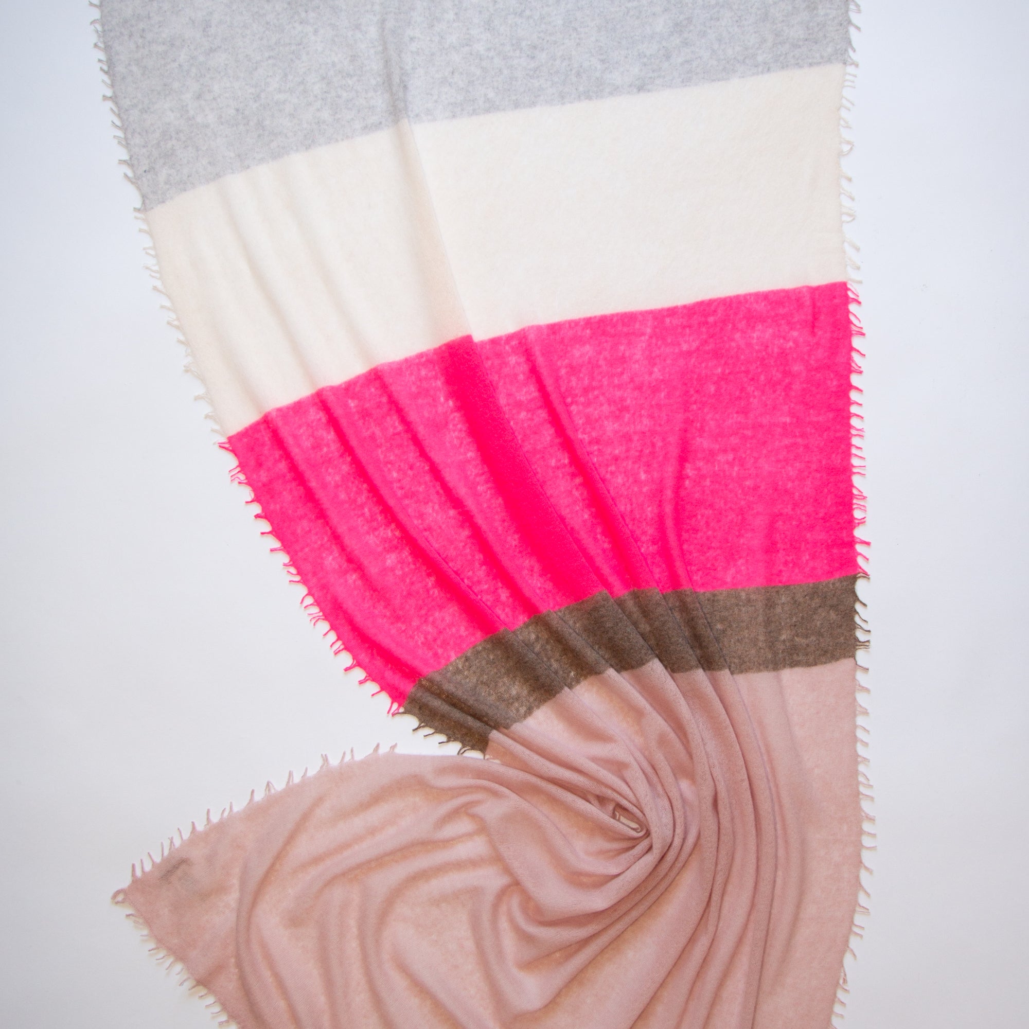 Schal CAMILLE mit Colourblock