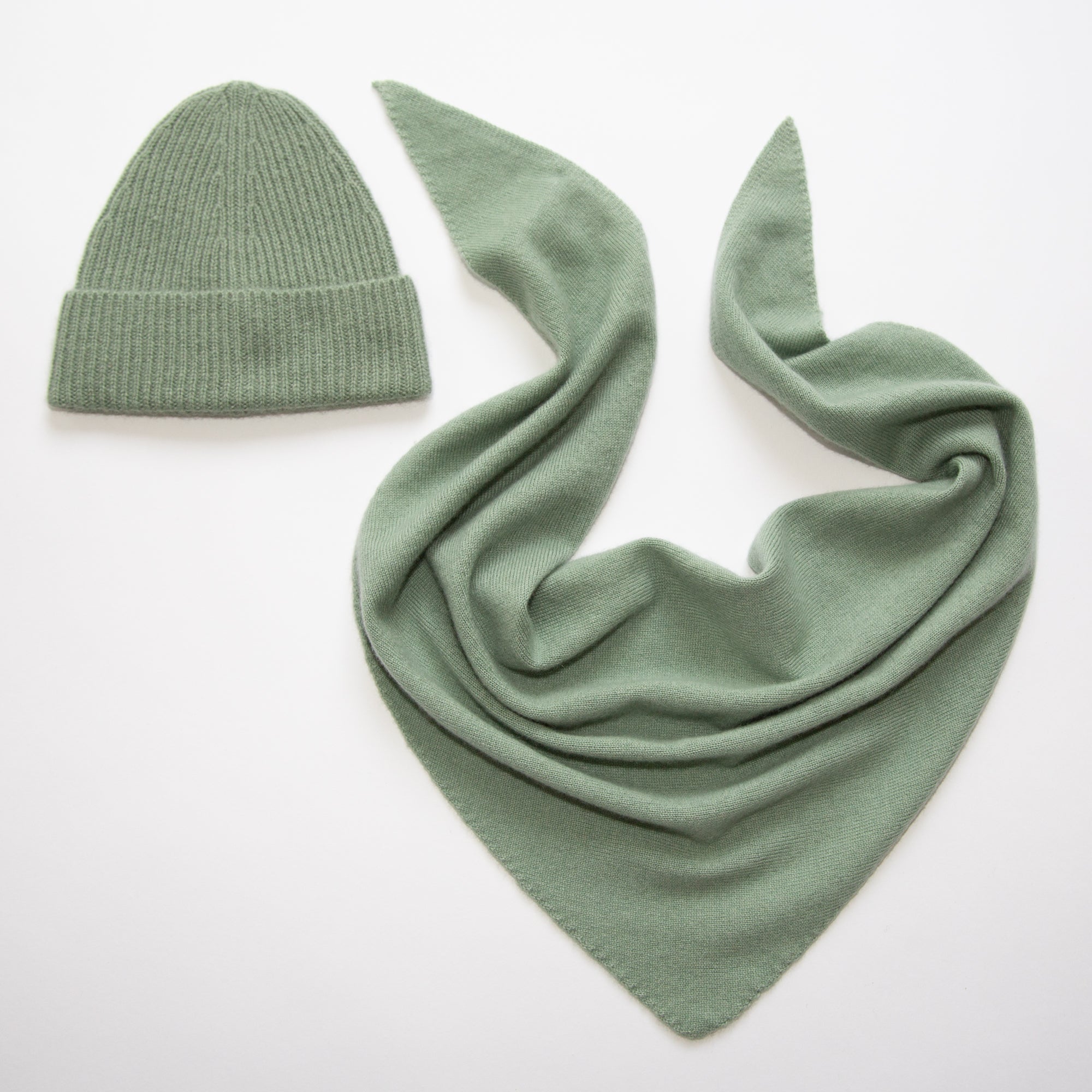 Triangular scarf KIM