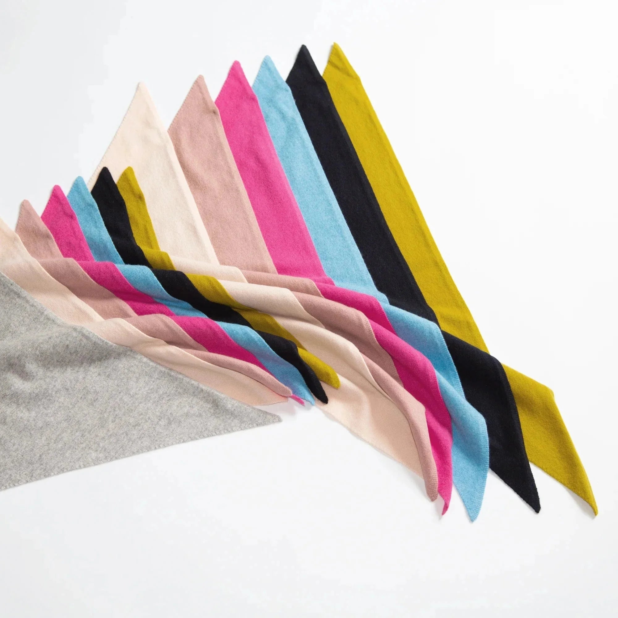Triangular scarf KIM