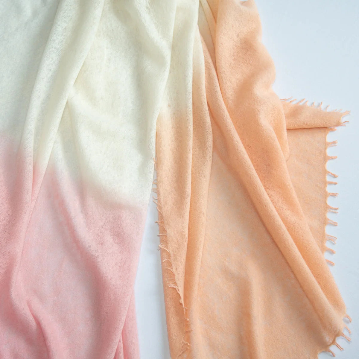 Schal CAMILLE DIPDYE