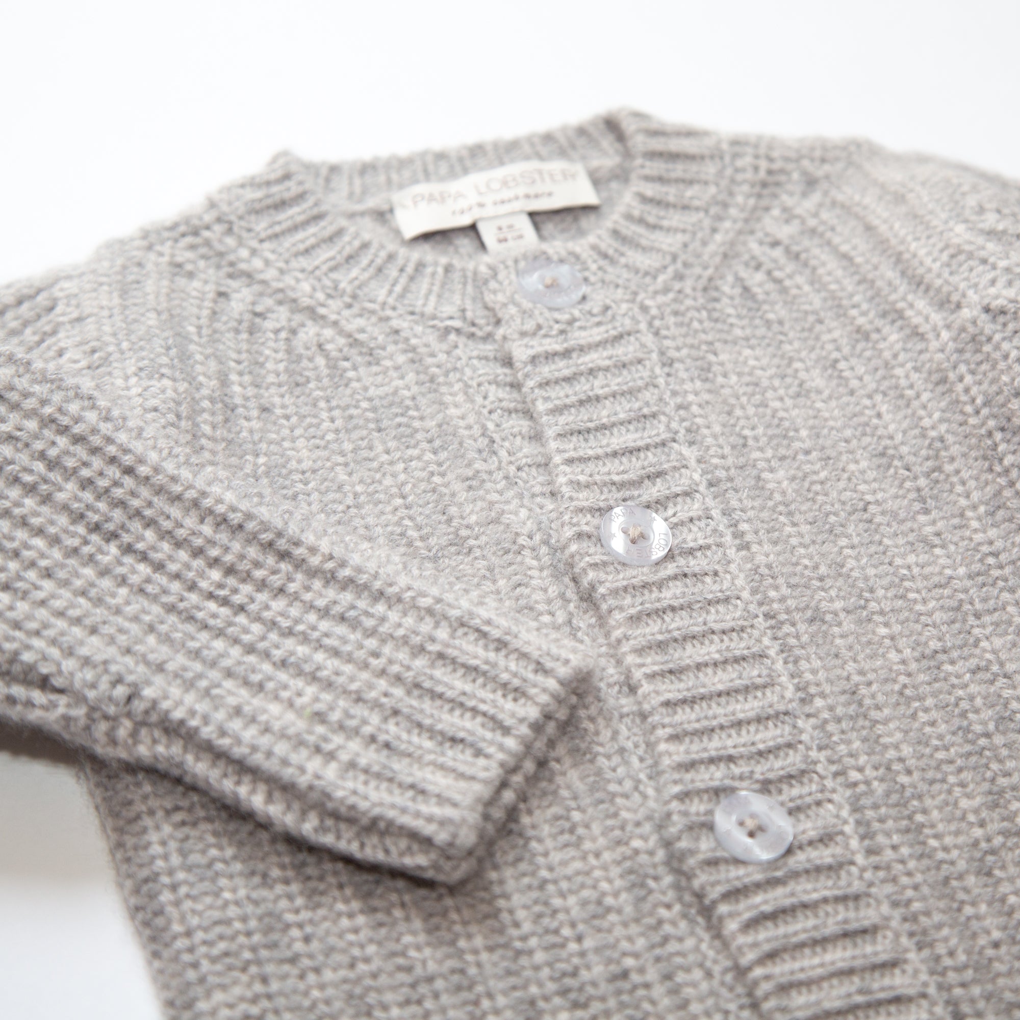 Cardigan NOVA X aus Patentstrick