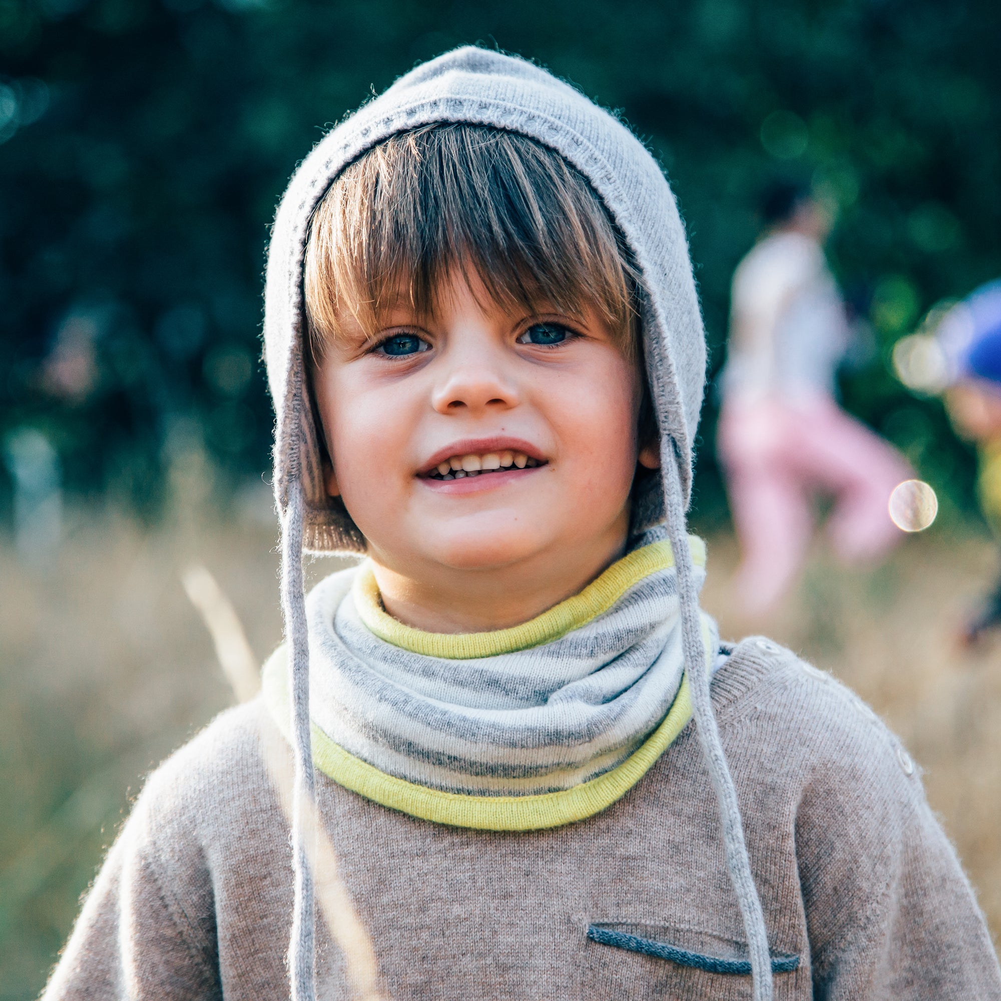Wendemütze JANNE mit Ohrenklappen zum Binden