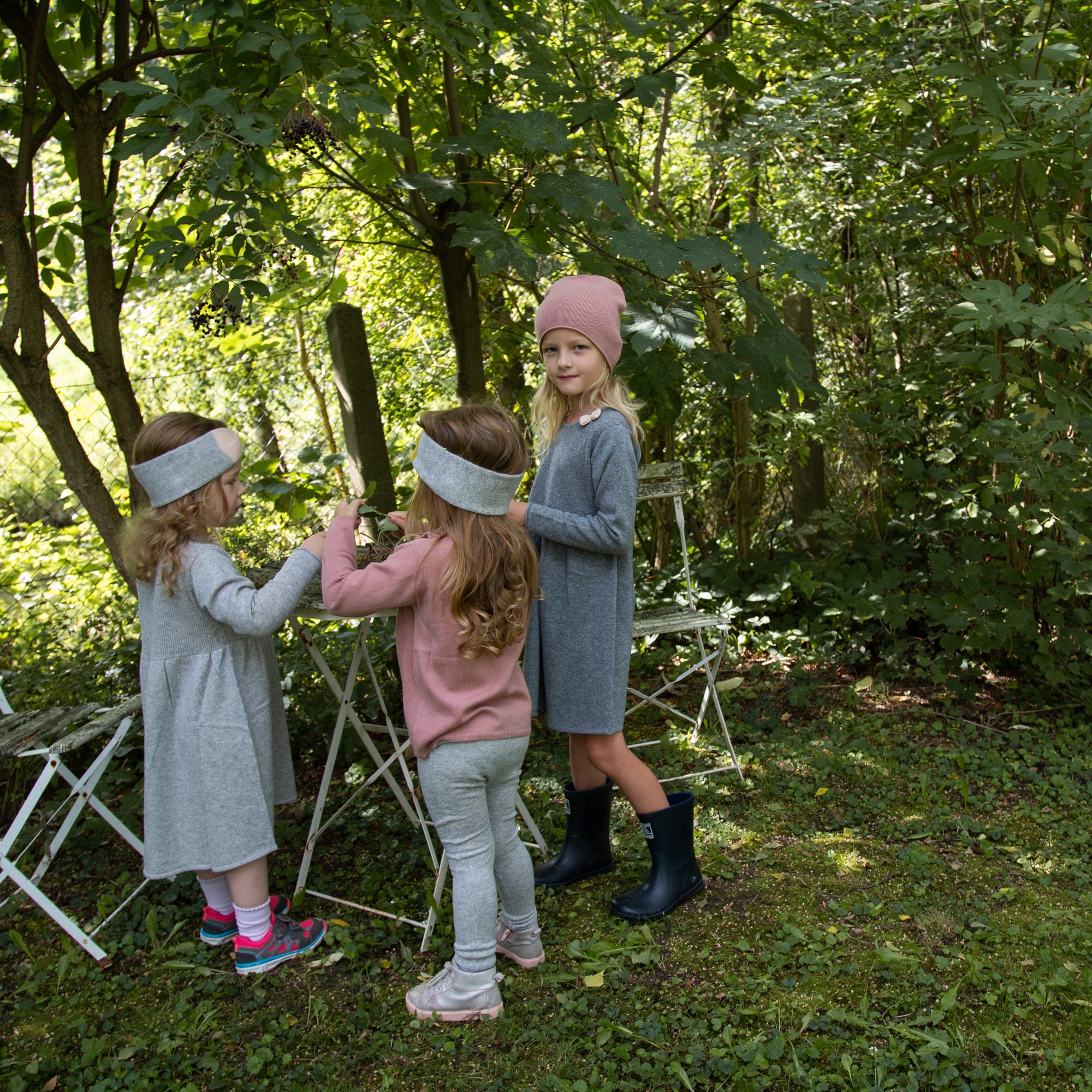 Kaschmir-Strickkleid MATHILDA mit Schleife