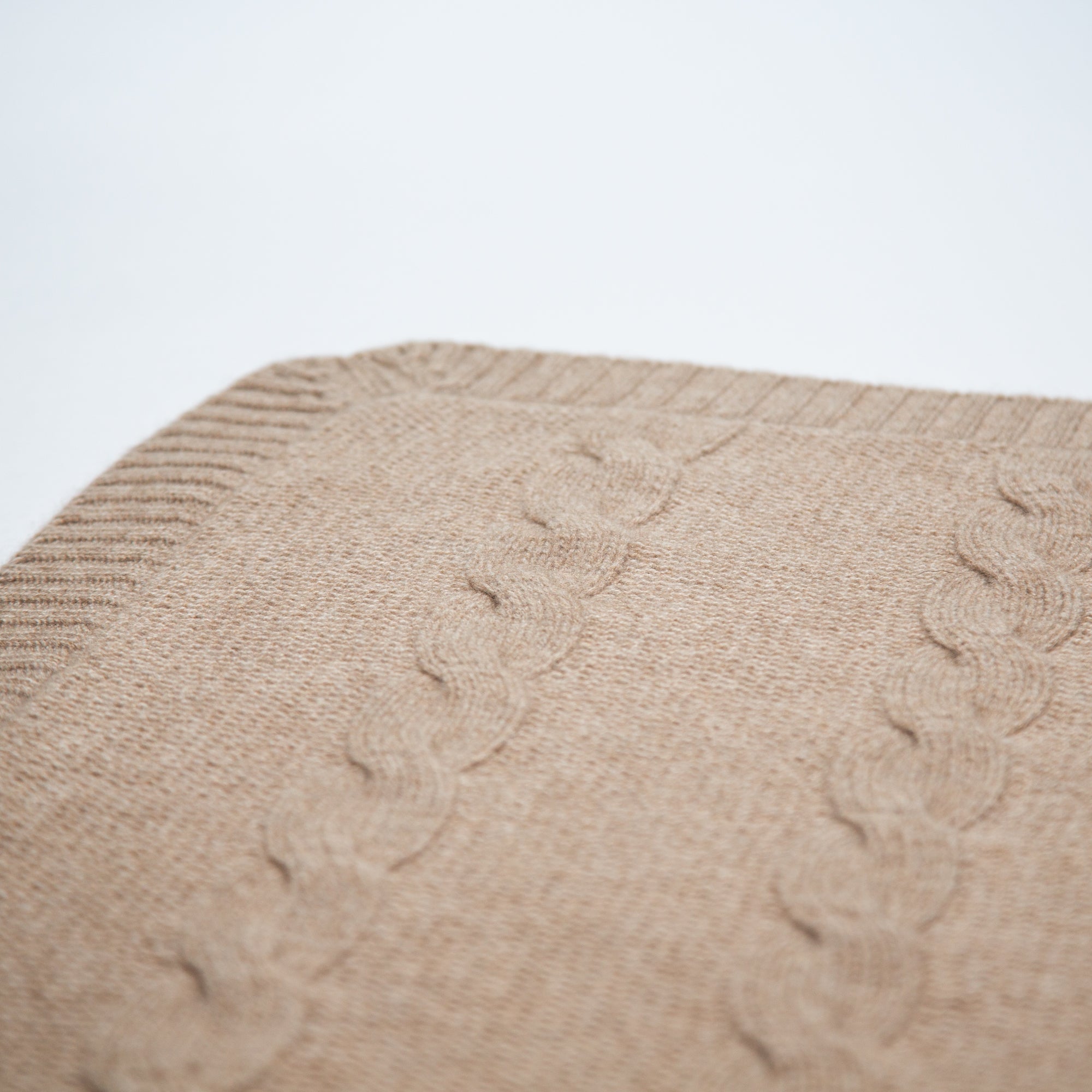 Babydecke JULES mit Zopfmuster