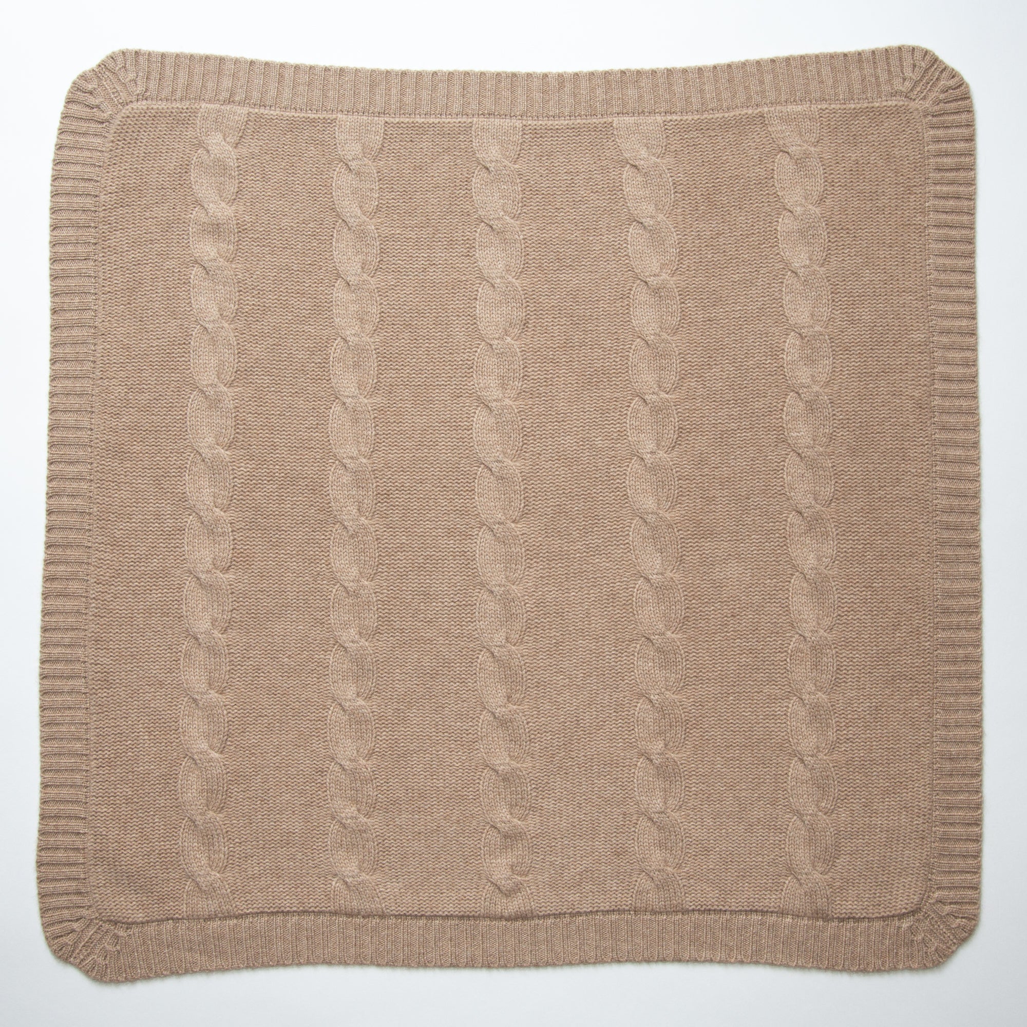 Babydecke JULES mit Zopfmuster