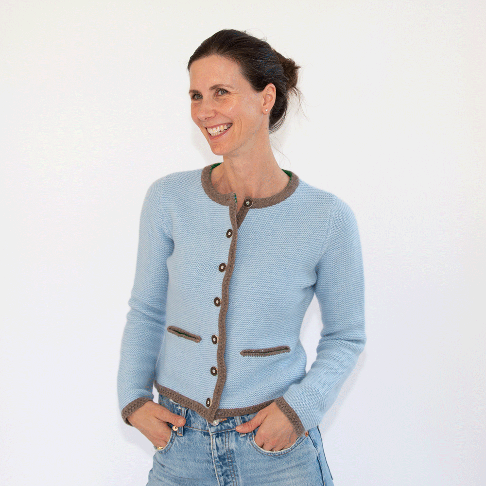 🥨 Wiesn-Launch: Janker-Cardigan LENI jetzt auch für Damen