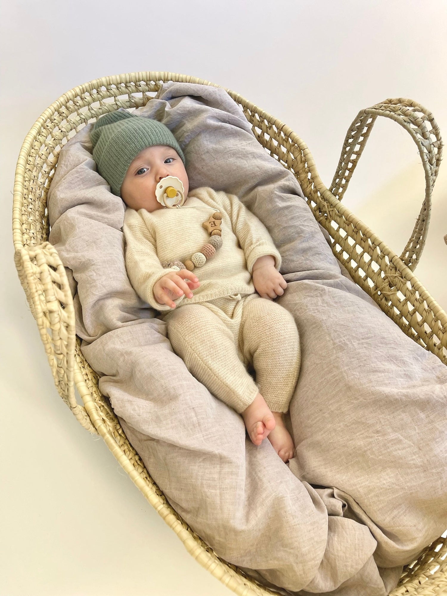 Kuschelige Baby-Sets für Neugeborene - liebevoll kombiniert für Mädchen & Jungen
