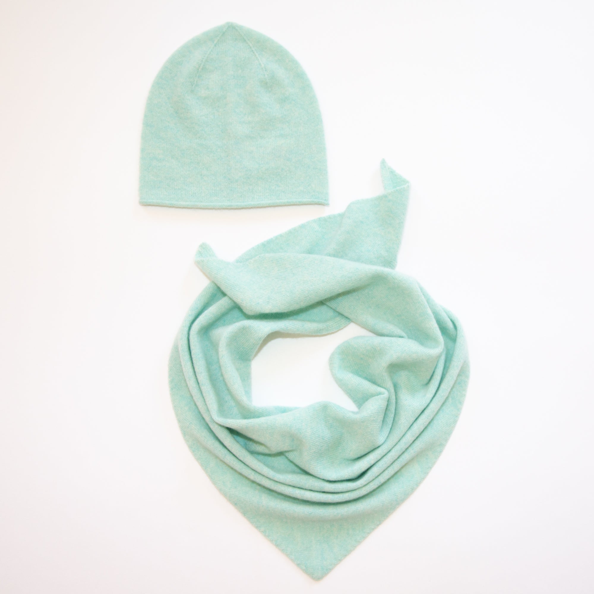 Triangular scarf KIM