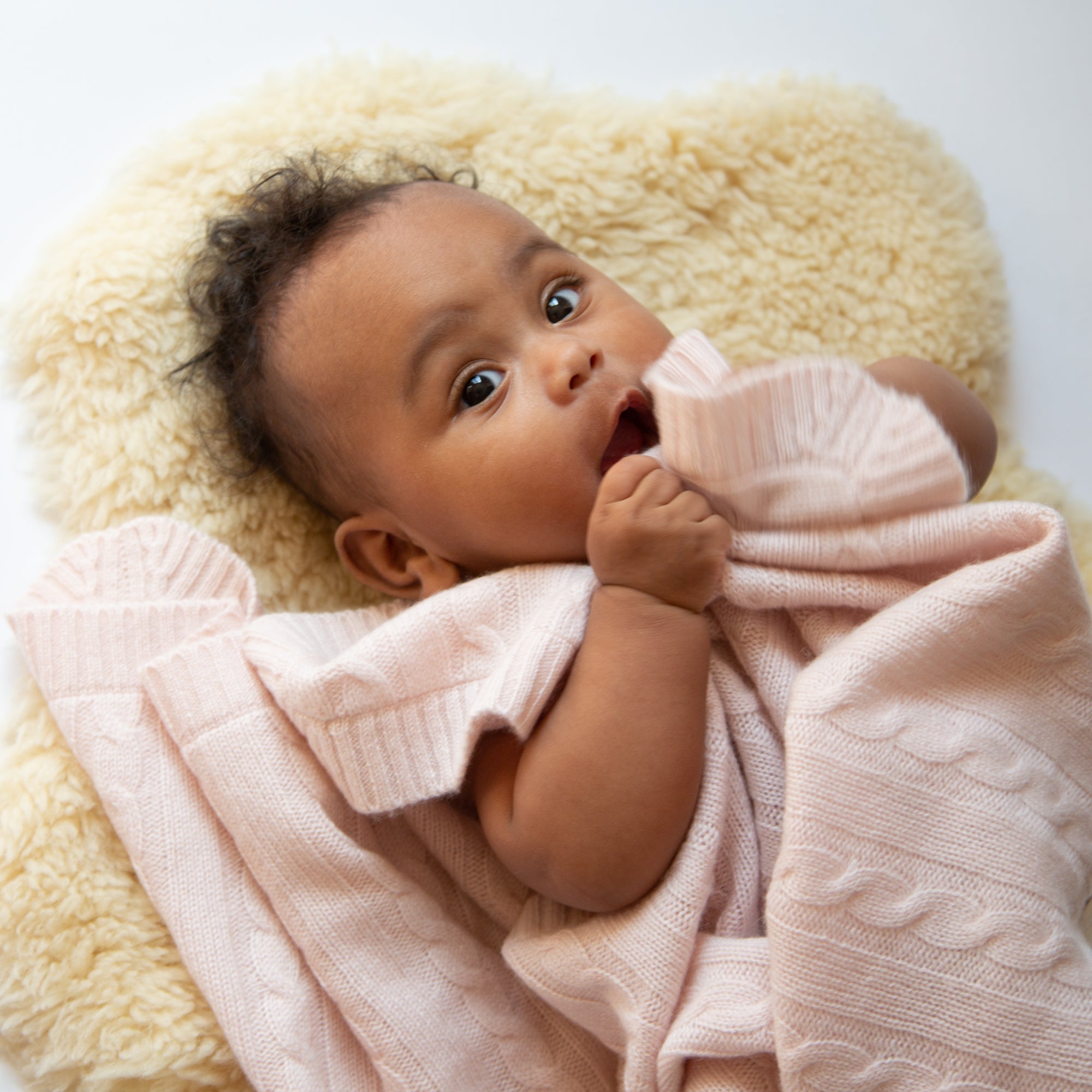 SHILOH X cashmere blanket