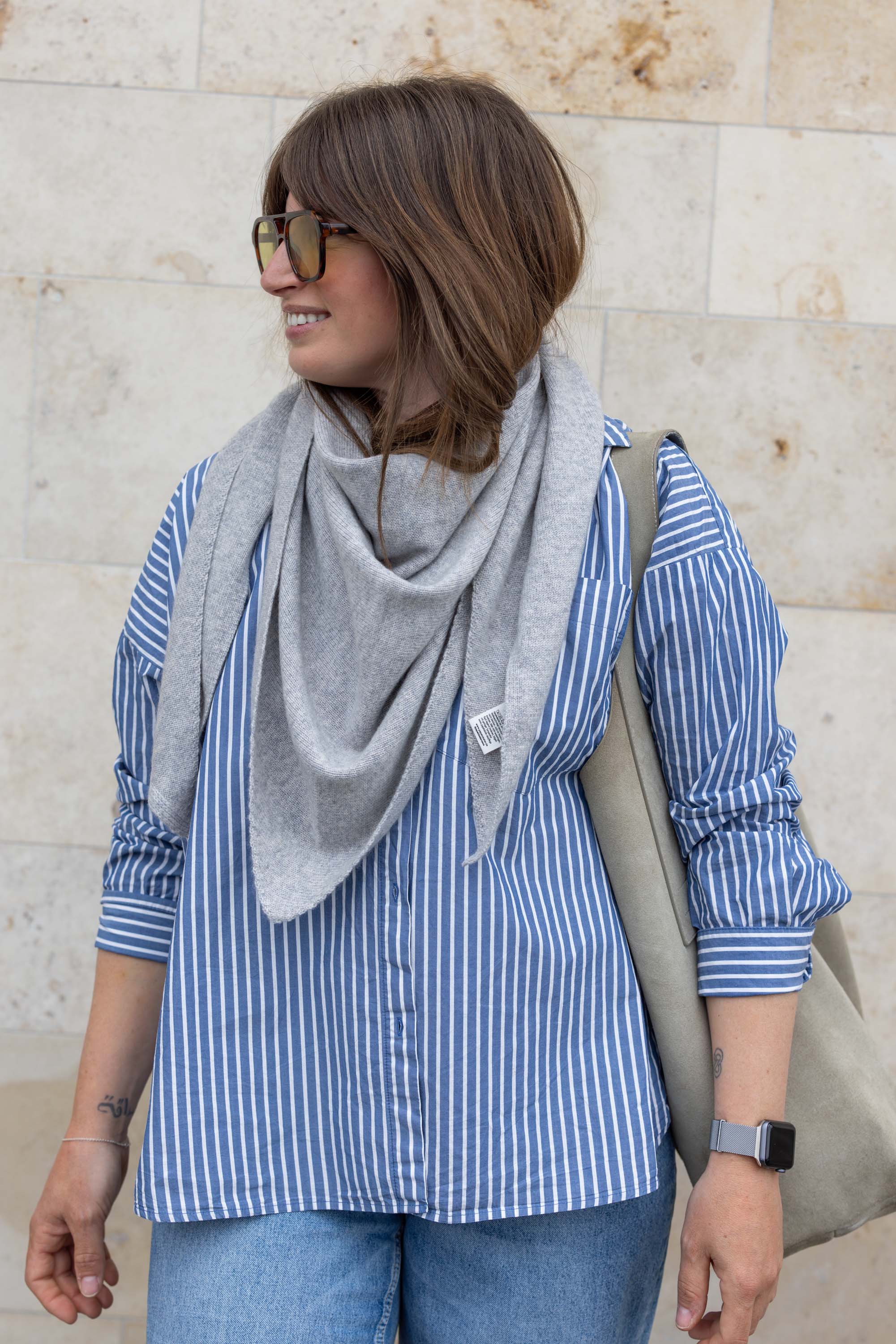 Triangular scarf NICKI X