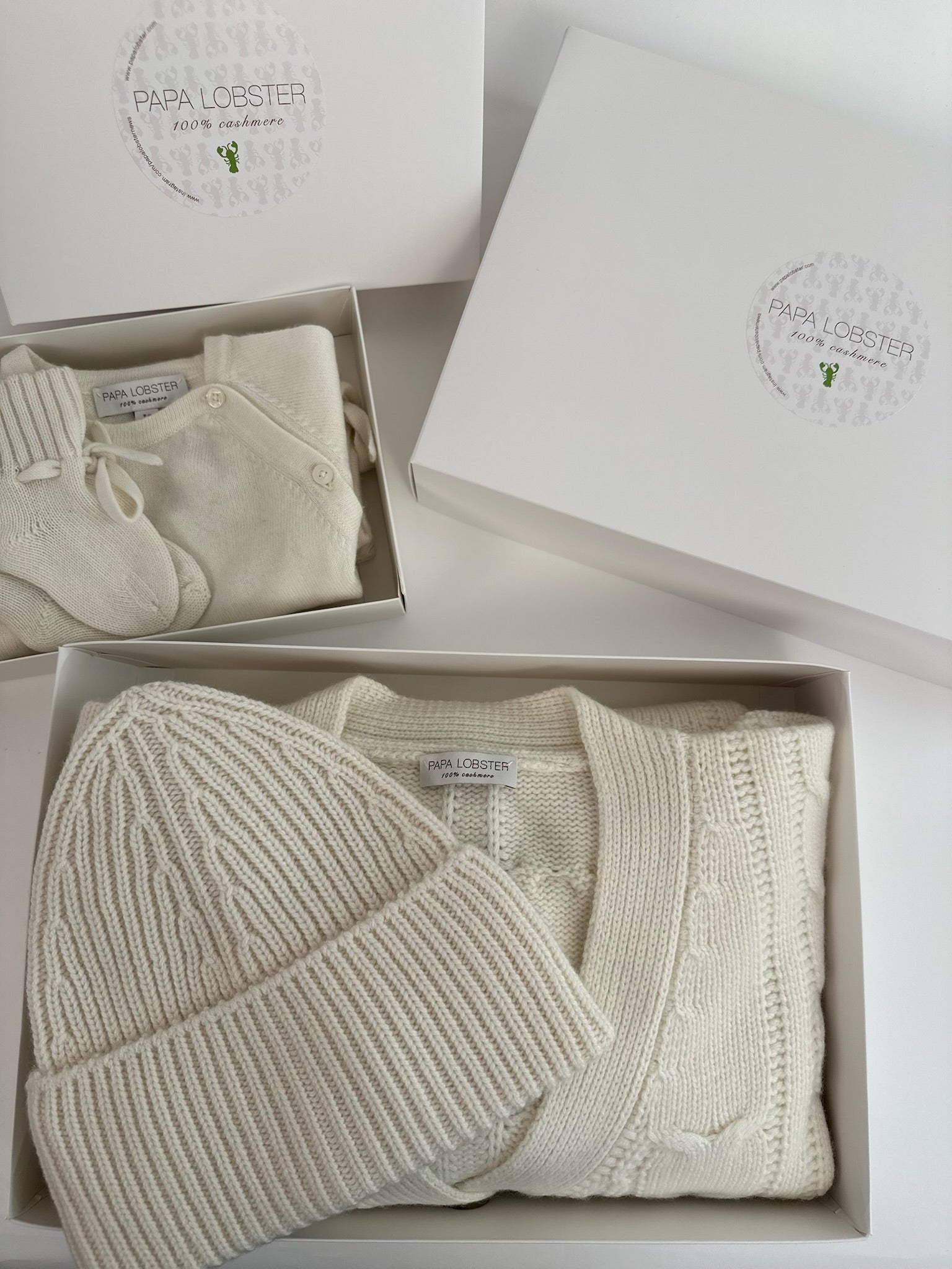 Gift box for cashmere clothing