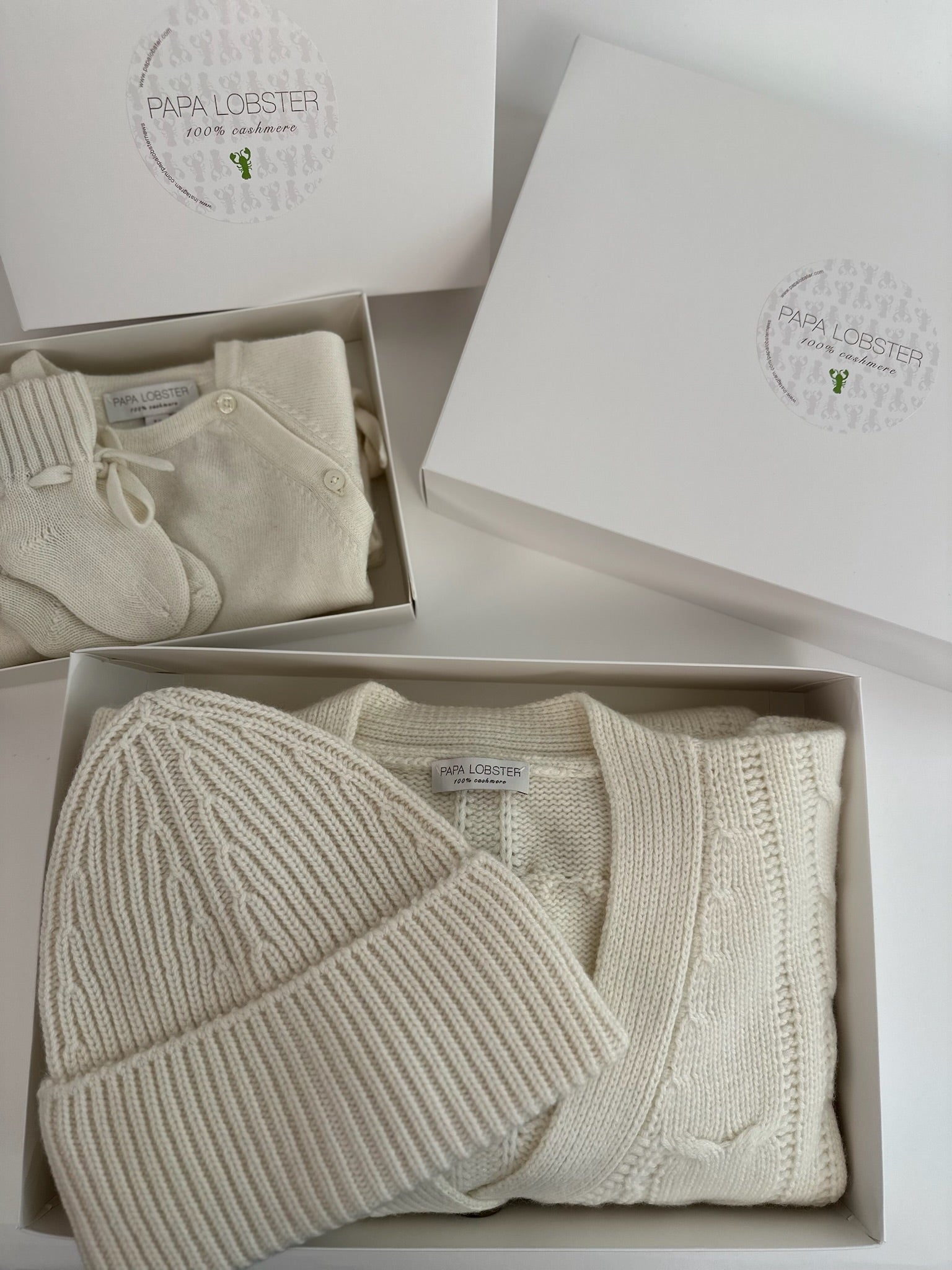 Gift box for cashmere clothing