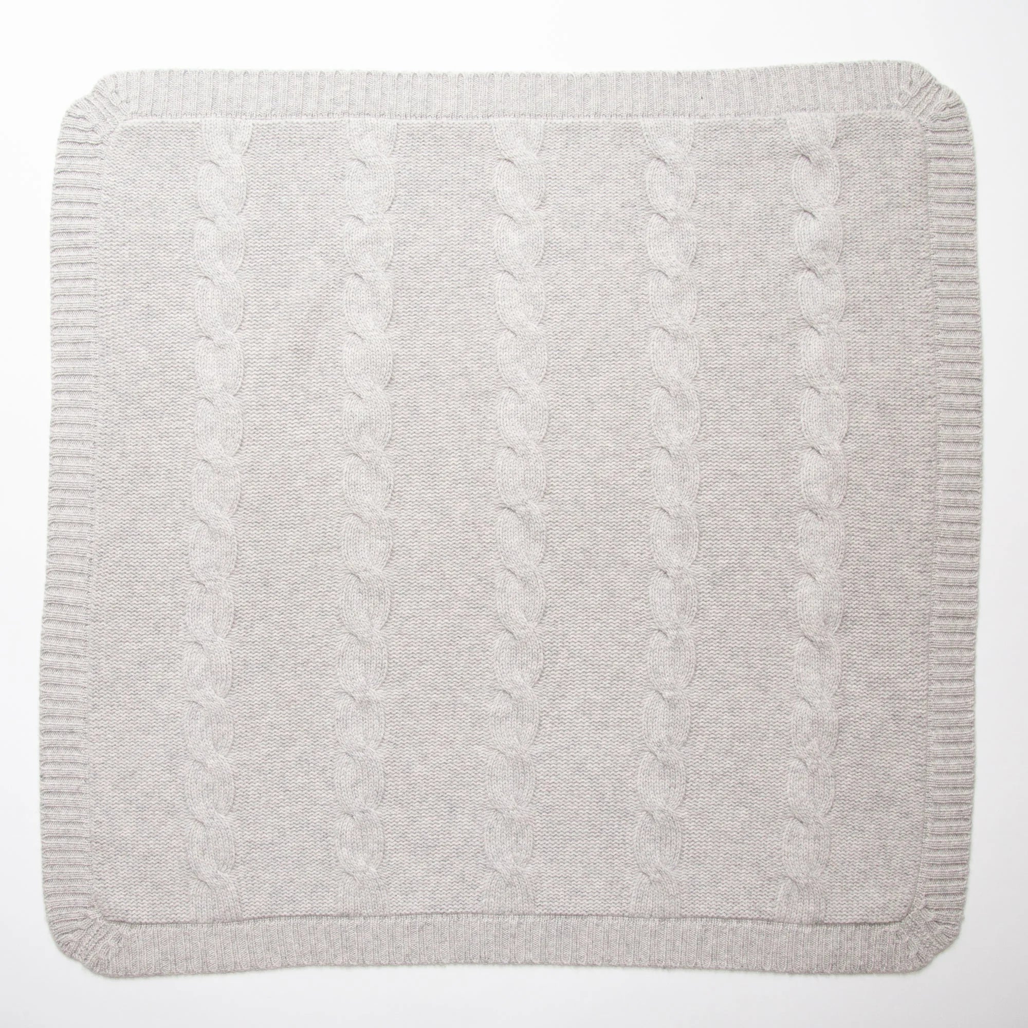 Babydecke JULES mit Zopfmuster