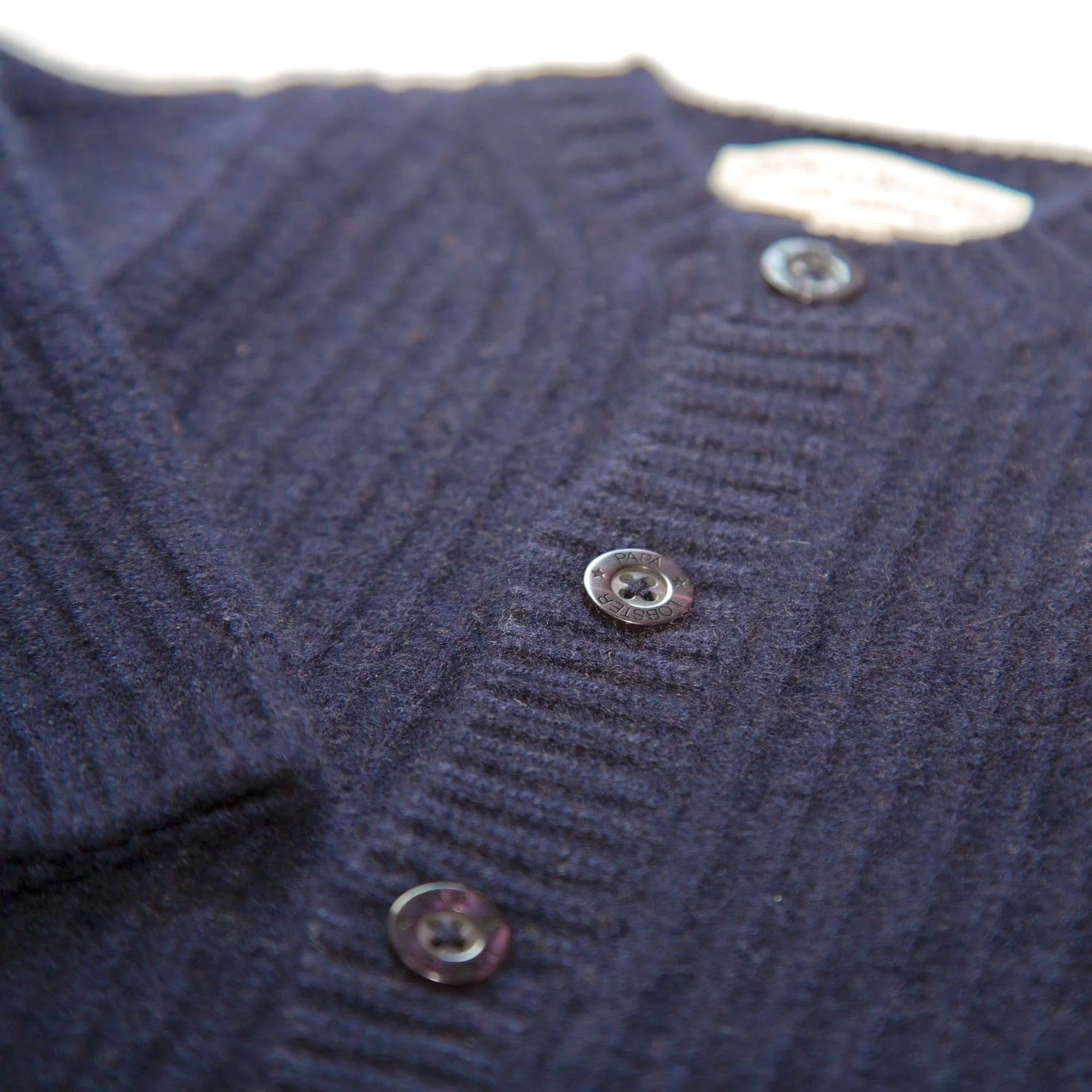 Cardigan NOVA X aus Patentstrick