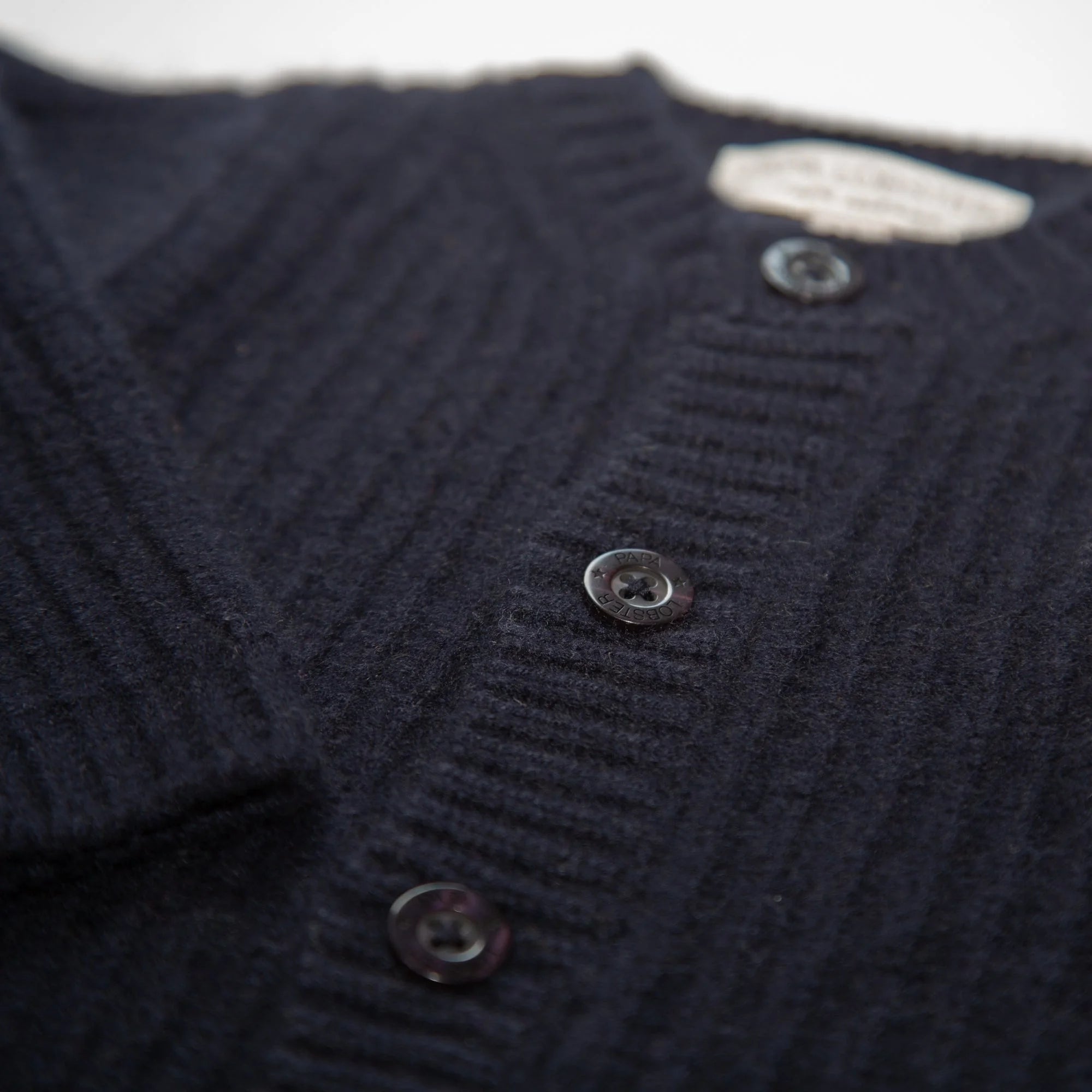 Cardigan NOVA X aus Patentstrick